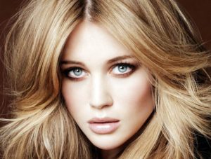 how to highlight your own hair